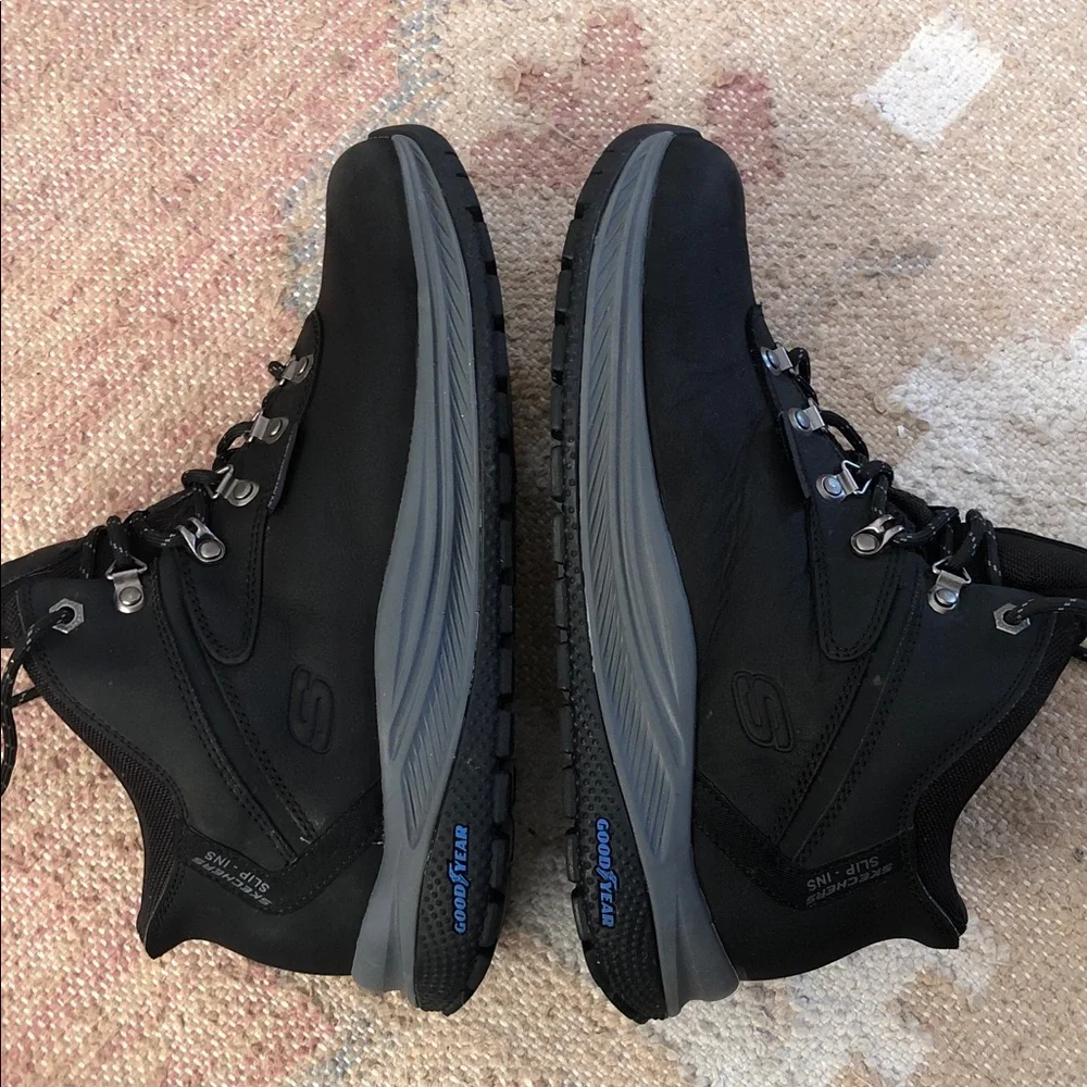 Skechers Black Slip-Ins Hands Free Relaxed Fit Meroe-Pikeman Boots size 9.5